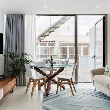 Lujoso Atico Gran Terraza Solarium Privado Jacuzzi Sauna Appartement
