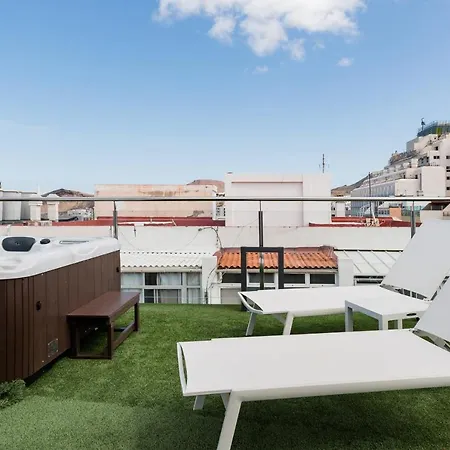 Lujoso Atico Gran Terraza Solarium Privado Jacuzzi Sauna * Las Palmas